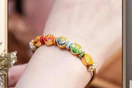 泉中水命适合的手串搭配，助你提升运势与魅力！