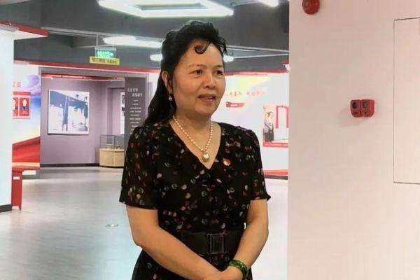 沙中土命女人适合从事哪些生意?探索适合她们的发展方向! 沙中土命女人适合从事哪些生意?探索适合她们的发展方向!