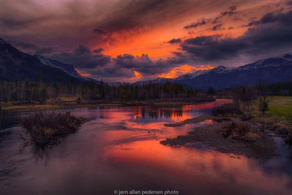 木命之人的色彩选择:如何通过颜色提升生活质量 木命之人的色彩选择:如何通过颜色提升生活质量
