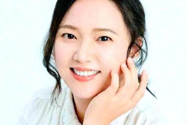 声音脆弱的女人，她们的命运与生活的选择之路