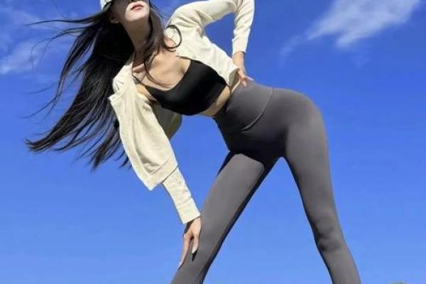 女生有麒麟臂，命运与自信的完美交汇