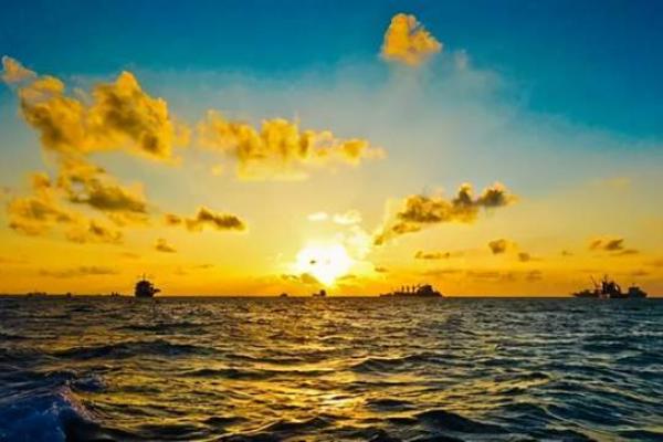 大海水命的命理解析：发现你生命的深海宝藏