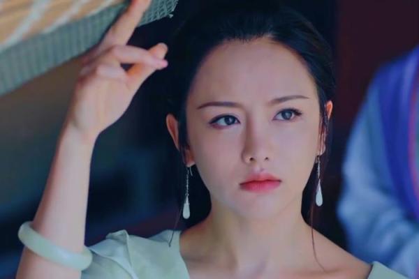 《真命天妃》：穿越古代的爱情与权谋之旅