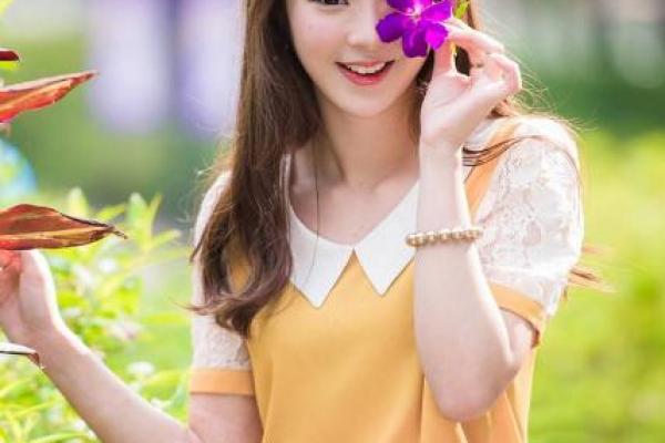 属羊女命格剖析：温柔坚韧的灵魂之旅