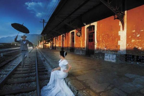 青龙命的女人：命运与素质的完美结合