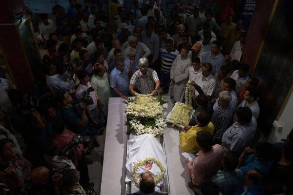 从命格看，哪些人适合参与白事？