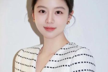 金命女孩的面相解析：如何通过五官识别她们的魅力与潜力