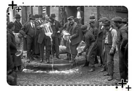 酒精的魔力：揭示嗜酒如命背后的故事与影响