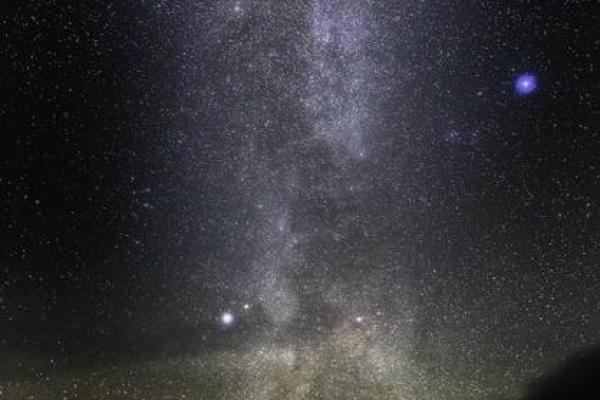 《维非他命:在迷失与自我救赎之间的旅程》 《维非他命:在迷失与自我救赎之间的旅程》